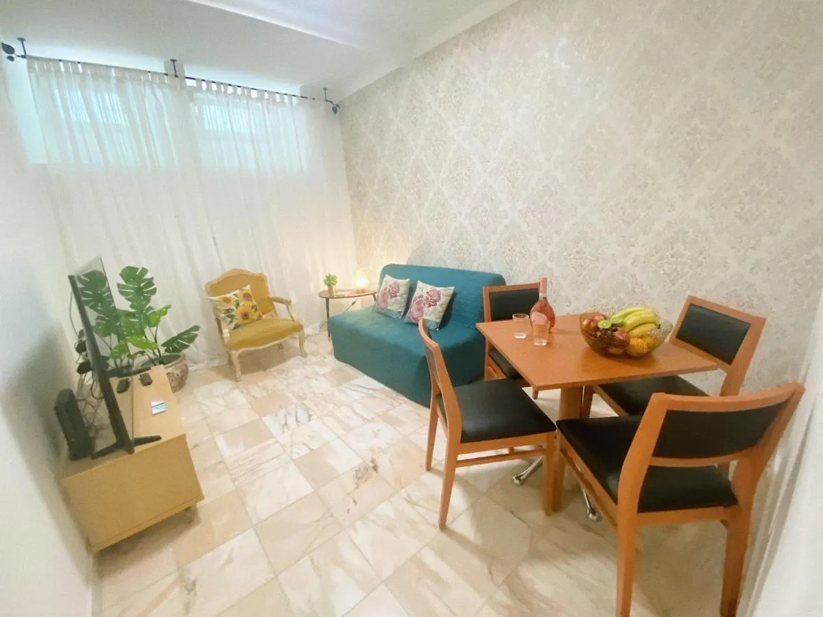 Apartment In The Best Location In Lisbon contacts
